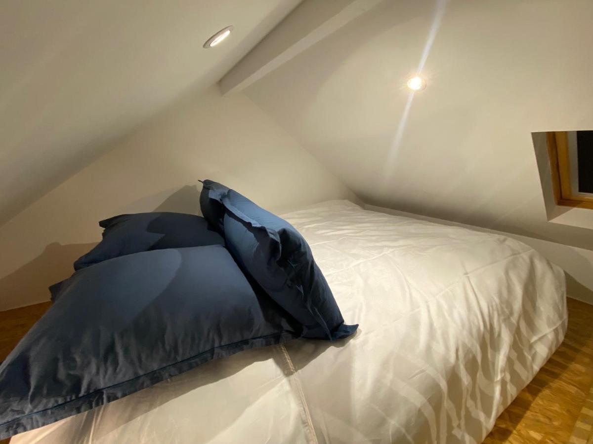Tiny House Sedan Exterior foto