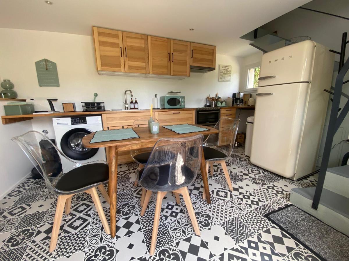 Tiny House Sedan Exterior foto